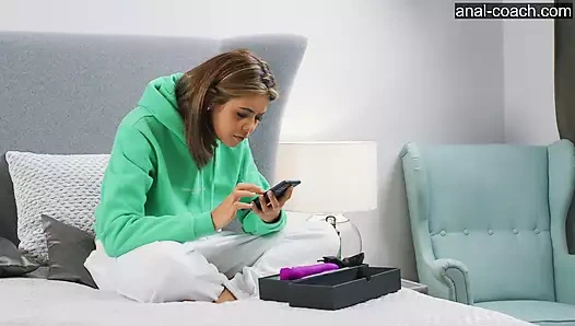 Olivia Verde ilk anal denemesine giriyor