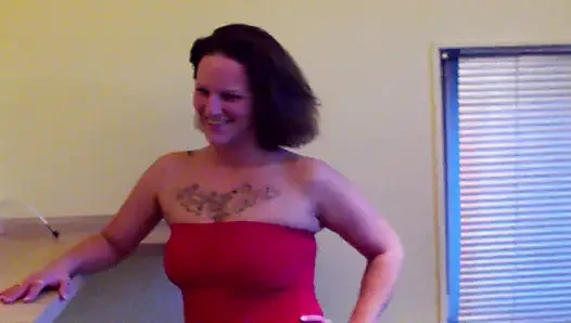 Amateur French whore rides dick like a pro