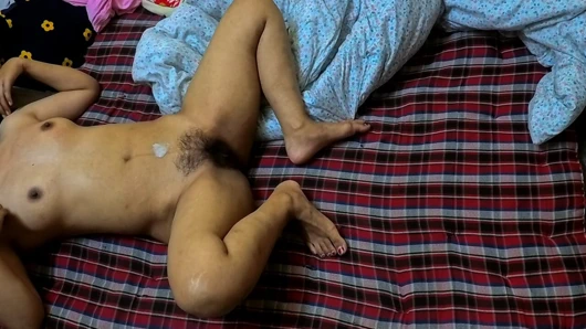 Ateşli desi nepalli evli çift yatak odası videosu