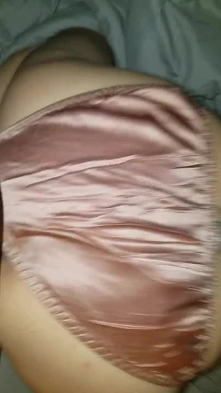 Saten külot sikişi