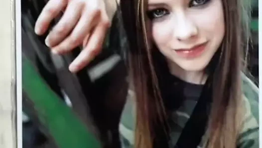 Prensesim Avril Lavigne'e boşal #12