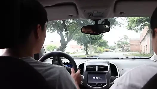 Azgın latin hüzününü yatıştırmak için yabancı tarafından sikiliyor