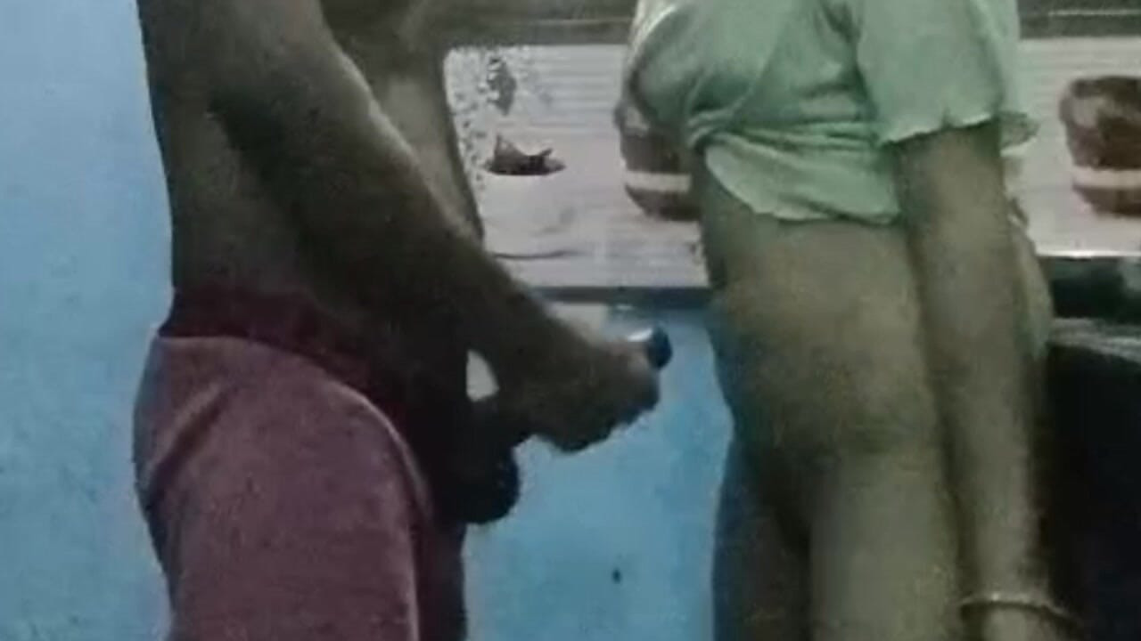 Üvey erkek kardeş üvey kız kardeş kichen sert xxx