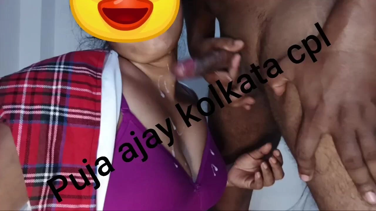 Hintli ateşli evli kadın Puja