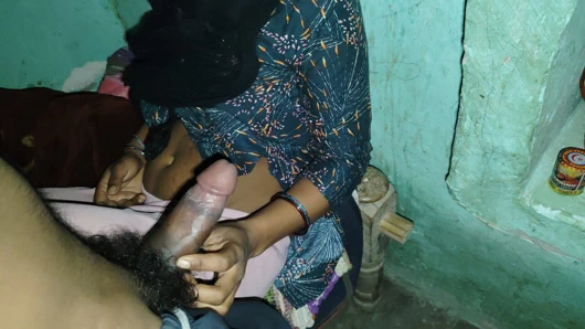 Desi Village Bhabhi Ki Desi Chudai Video Hindi