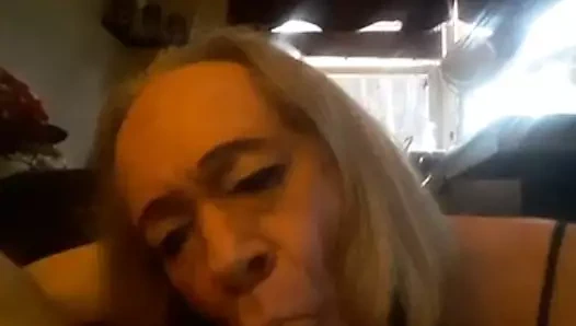 donald'ın büyük horozunu seviyorum