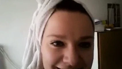 Bbw dışarı arasında duş eş sikikleri kendini