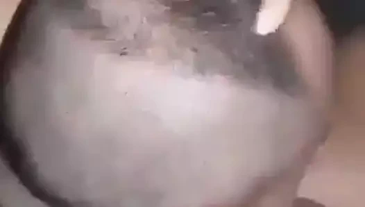 Nu stie sa dea limbi