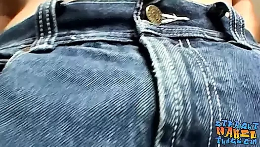 Azgın heteroseksüel haydutlar birlikte mastürbasyon yapıyor ve boşalıyor