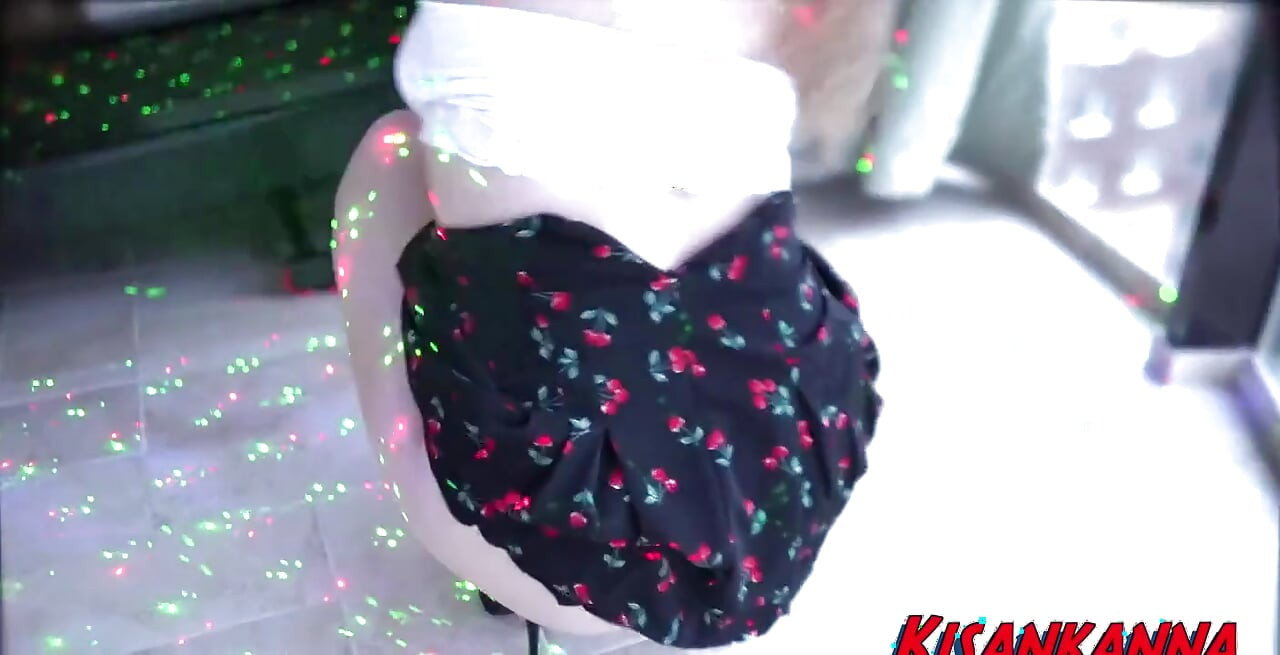 Striptiz yapacağıma söz verdiğim gibi
