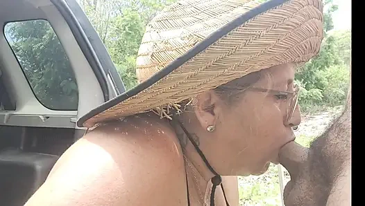 Katia Heffner Brezilya plajlarında