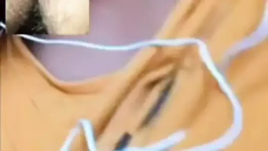 Kirli kedi üzerinde görüntülü arama seks