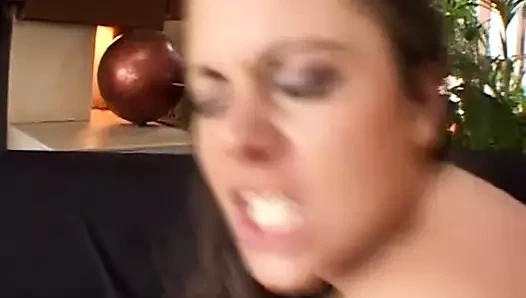 Büyük memeli sürtük