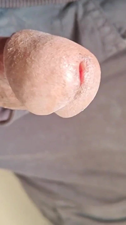 Ben içeride patlayana kadar kız arkadaşımın ağzına taş gibi sert yarak besleniyor | Klip 1