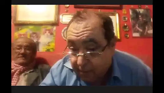 2 dik dedeler üzerinde kam