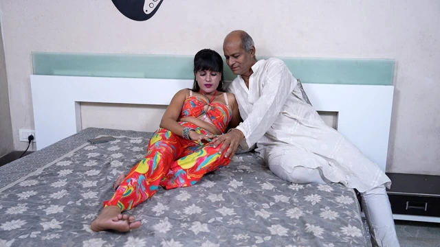 indian Step daughter seduced her step dad to fuck her pink pussy sucking big dick riding on monster cock