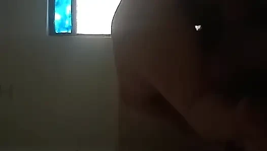 Eva sikişmeye dayanamıyor, seks yapmak için ucuz bir motele gittik