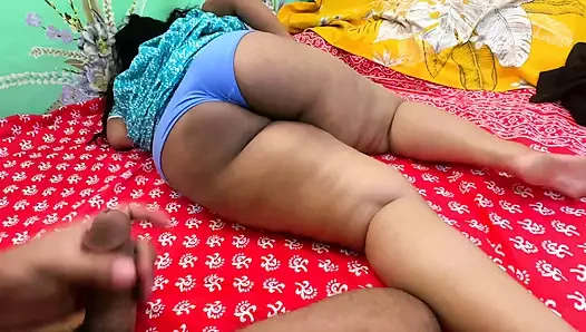 Kayınpeder dudaklarımda ruj kullandığımda bana sert anal sikişiyor