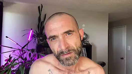 Sözlü üvey babası tarafından yetiştirilmek için sıra senin