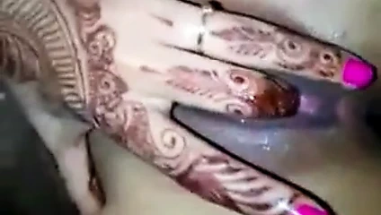 Hint evli kız parmak içinde ilk gece