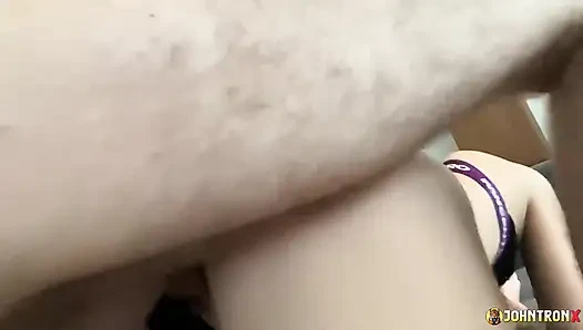 Johntronx - inanılmaz ince fancentro şov kızı beni sikiyor ve dölümü yiyor