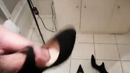 Siyah süet pompalar Başlarken becerdin