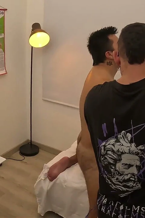 Karen Sleent Ve Fred Nunex Ile Hemşirede Perde Arkası Video - Sahne Kulübü