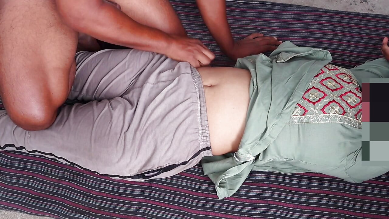 Salni soni ji ki seks videoları köyde ateşli evli kadın