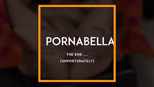 Pornabella gf'nin ağzına pissing (kısa klip)