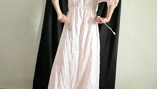 Müslüman tesettürlü Hint tarzı saten denemesi - tombul büyük göt ve parlak kumaşla azdırıyor