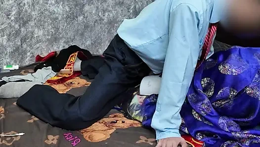 Yaşlı adam seks yapıyor