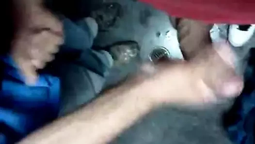 Banheiro WC putaria e mao amiga 8