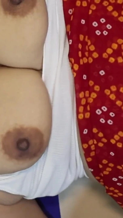 Azgın Seksi Genç Kız Üniversite Arkadaşıyla Sikiliyor | Bölüm 1