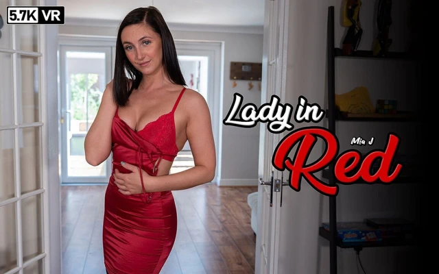 Mia J - kırmızılı bayan