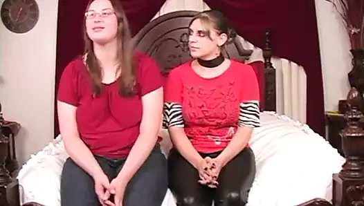 Isabelle ve Raven oyuncu seçmelerinde