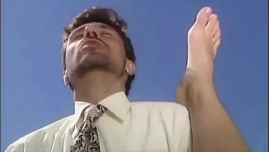 A Massage and Then an Anal by the Pool for the Beautiful Kelly Trump