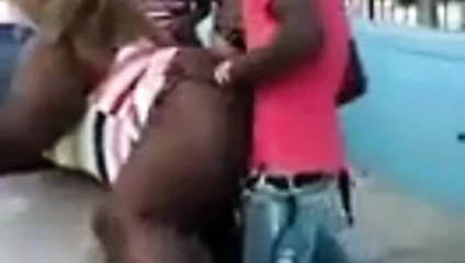 Siyah ghetto bbw dev göt becerdin içinde kamu