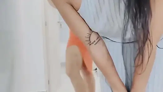 Sessizliğinizde Yanıyor