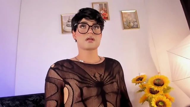 Femboy Ken Sissy Pointe Gibi Davranıyor ve Senin İçin Seksi Dans Ediyor