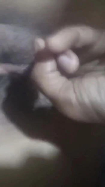 Эмоциональный момент от "траха пальцами"