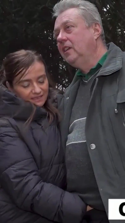 Dede ve dedesi kıllı annesini Oldiex'ten alıyor | Klip 1