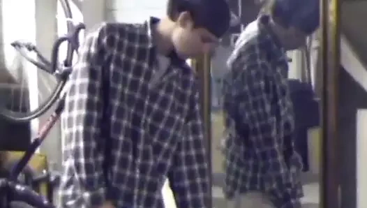 Amateur Jayden Jerks Off