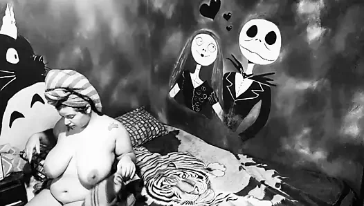 Üvey kız kardeşimi mastürbasyon yaparken yakaladım