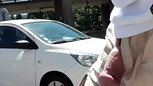 penisimi sokağa çıkarırım