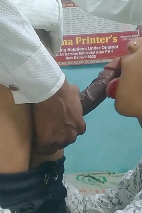 Секс горячей жены дези