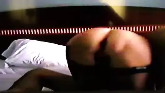 Sıcak eş ile yabancı