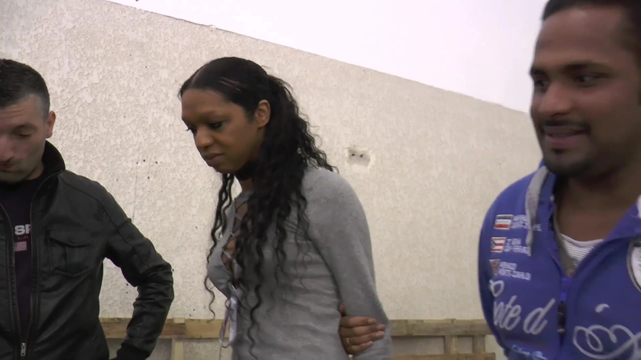 The Pretty Trans Straight From the Islands Gets Fucked Without Limits!