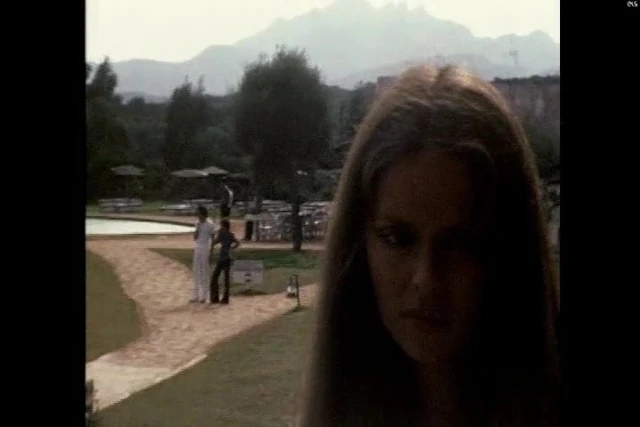 Barbara bach, caroline munro - beni sevenler bts (1977)