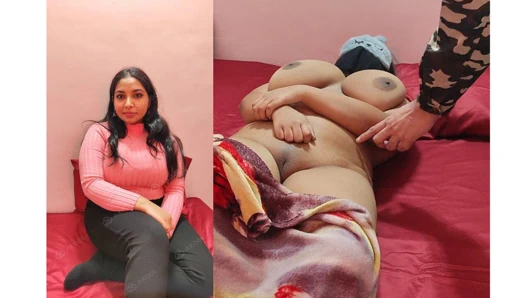 Hintli kadın büyük göğüslerini sürpriz bir şekilde domaltarak sikiyor, göğüsleri sakso çekiyor