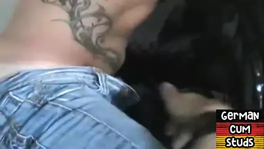 Retro amteur Alman erkek arkadaşına göt yalıyor